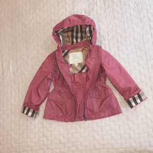 Burberry Girls Size 5Y 110cm Rain Jacket